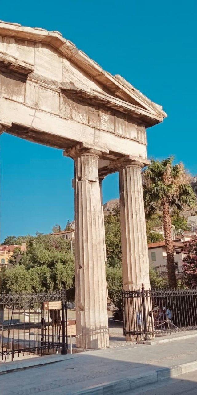 Plaka and Monastiraki Tour in spanish — Athens, Greece (photo 2)