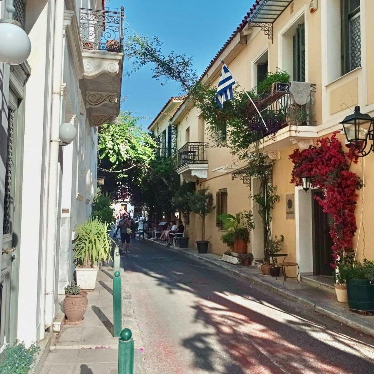 Plaka and Monastiraki Tour in spanish — Athens, Greece