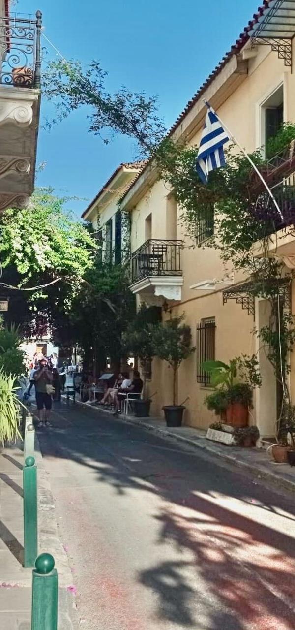Plaka and Monastiraki Tour in spanish