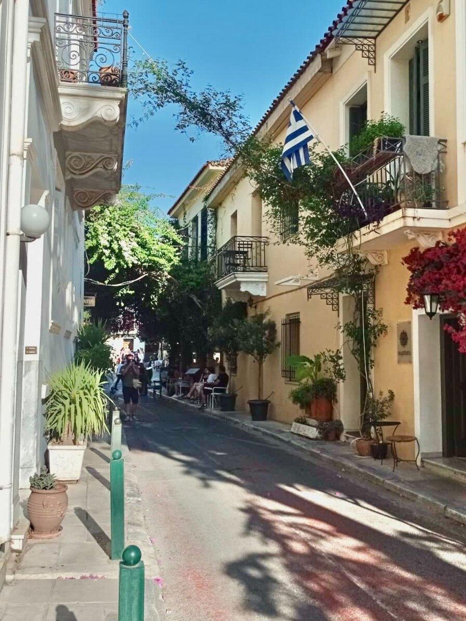 Plaka and Monastiraki Tour in spanish — Athens, Greece