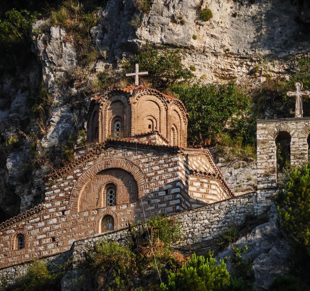Berat UNESCO City Tour Albania — photo 4