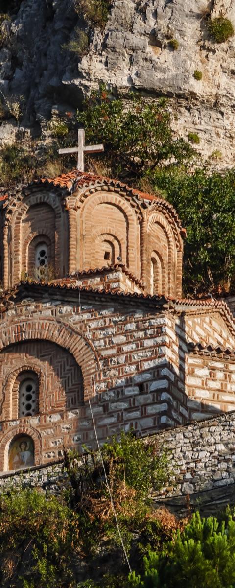 Berat UNESCO City Tour Albania — photo 4