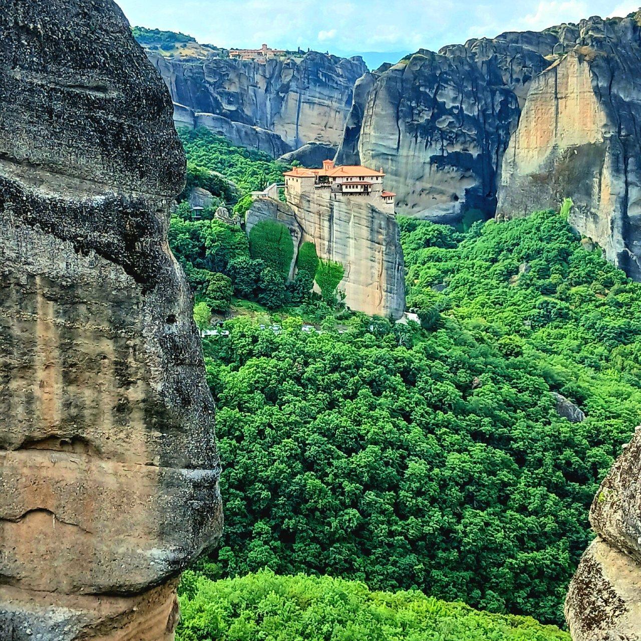 Immersive 5 hours Private Guided Tour at Meteora (Morning,Afternoon or Sunset) — Kalabaka, Greece (photo 10)