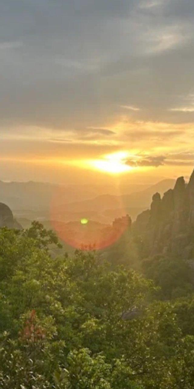 Immersive 5 hours Private Guided Tour at Meteora (Morning,Afternoon or Sunset) — Kalabaka, Greece (photo 3)