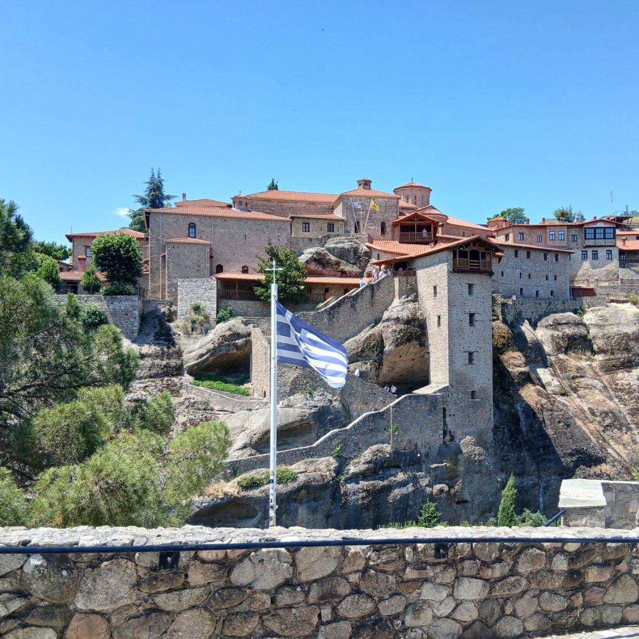 Immersive 5 hours Private Guided Tour at Meteora (Morning,Afternoon or Sunset) — Kalabaka, Greece (photo 4)