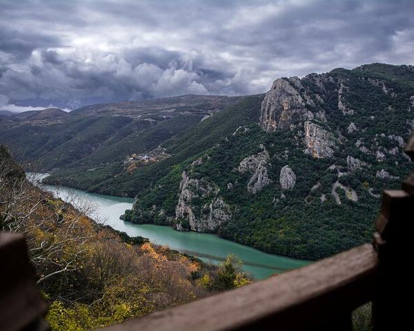 Private Vergina Tour: Royal Tombs, Alexander's Legacy & Monastery